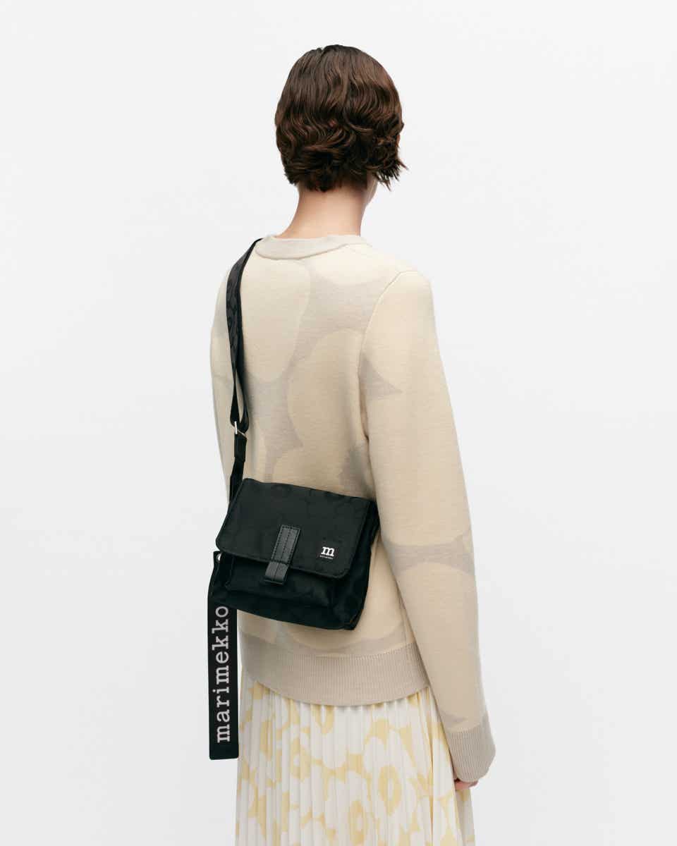 Mini Messenger Unikko shoulder bag – 16x18x7 cm – recycled jacquard knit polyester