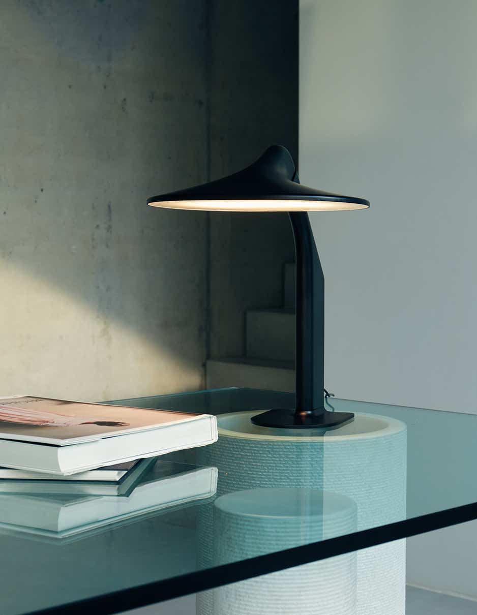 Lampe de table Niwaki Studio Brichetziegler