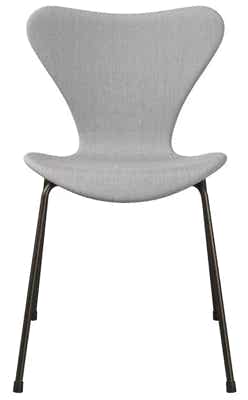 Upholstered Series 7 Chair Arne Jacobsen, 1955 â€“ Fritz Hansen