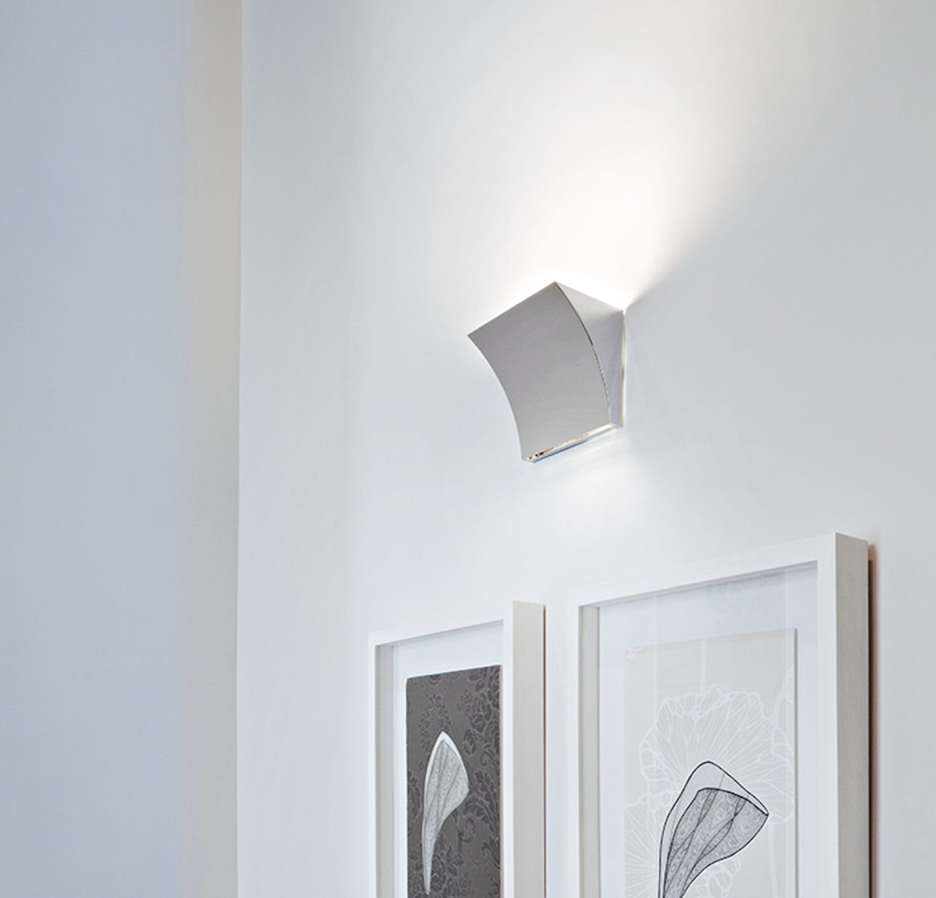 Pochette Wall lamp Rodolfo Dordoni, 2003