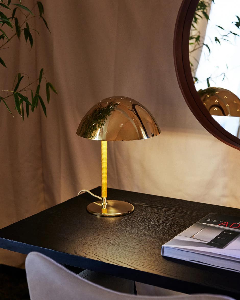 9209 Table lamp Paavo Tynell, 1940