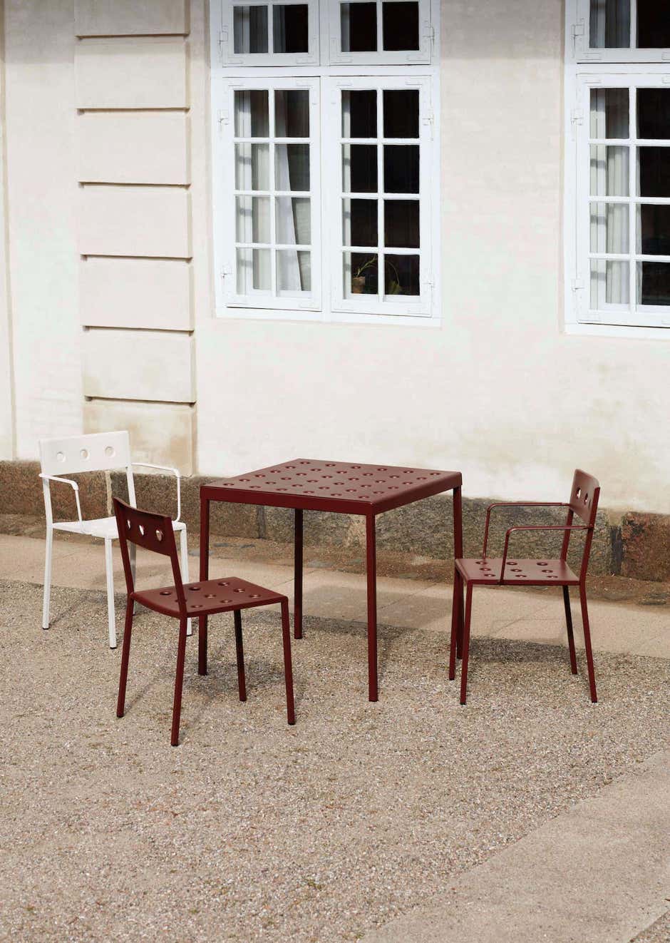BALCONY Outdoor Furniture  Ronan & Erwan Bouroullec 