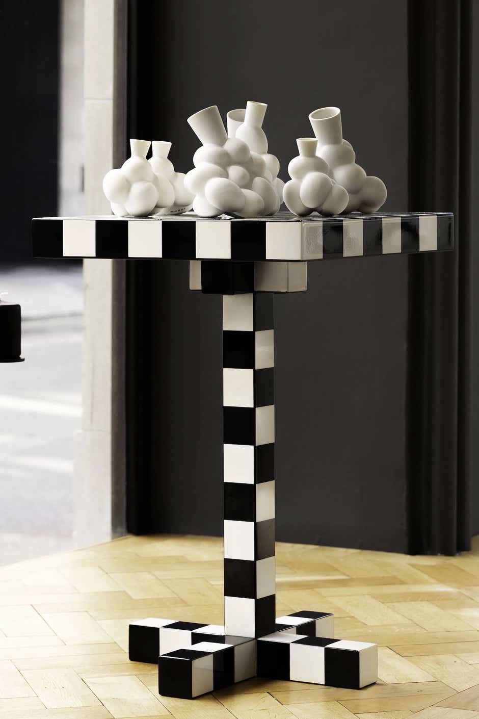 Table CHESS Front, 2009