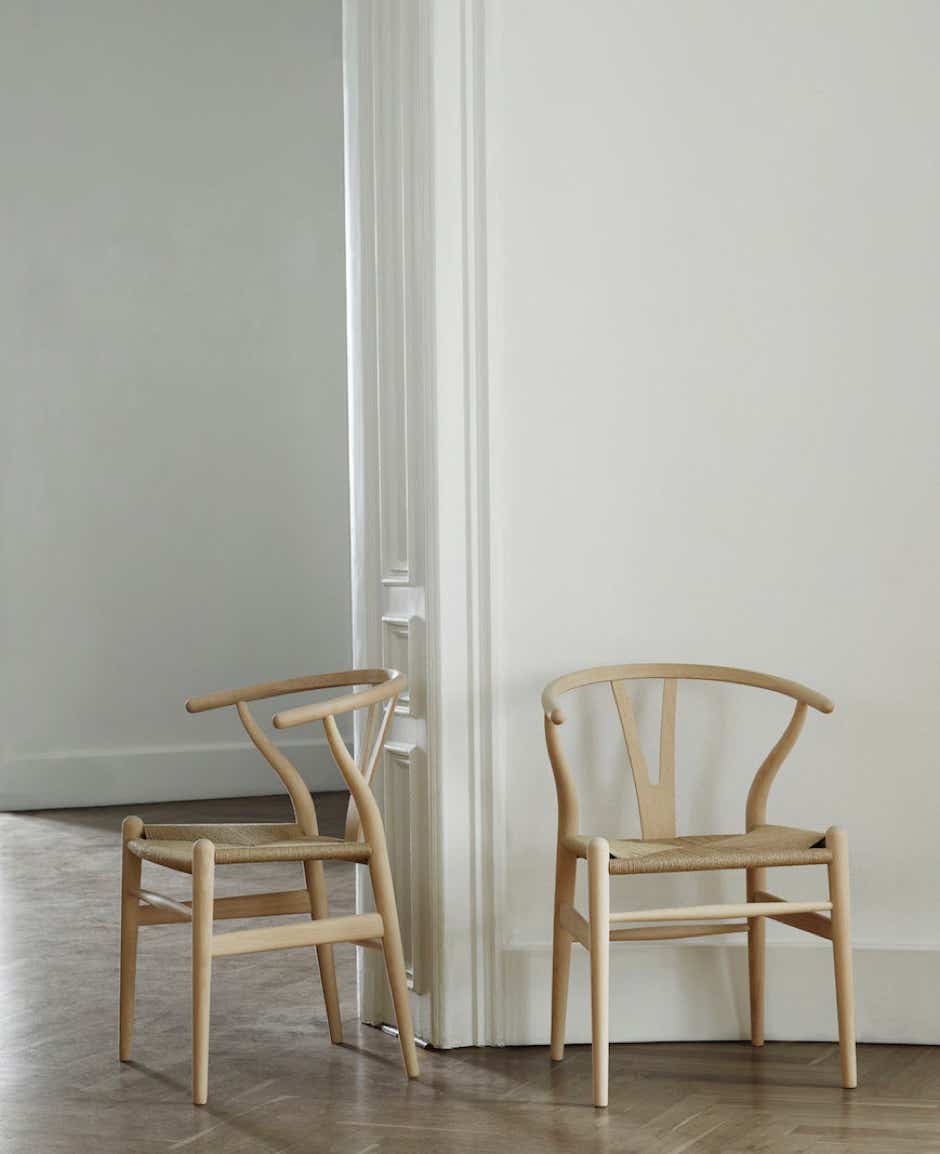 Chaise Design en Bois : la chaise Wishbone de Hans Wegner, Ã©ditÃ©e par Carl Hansen & SÃ¸n.